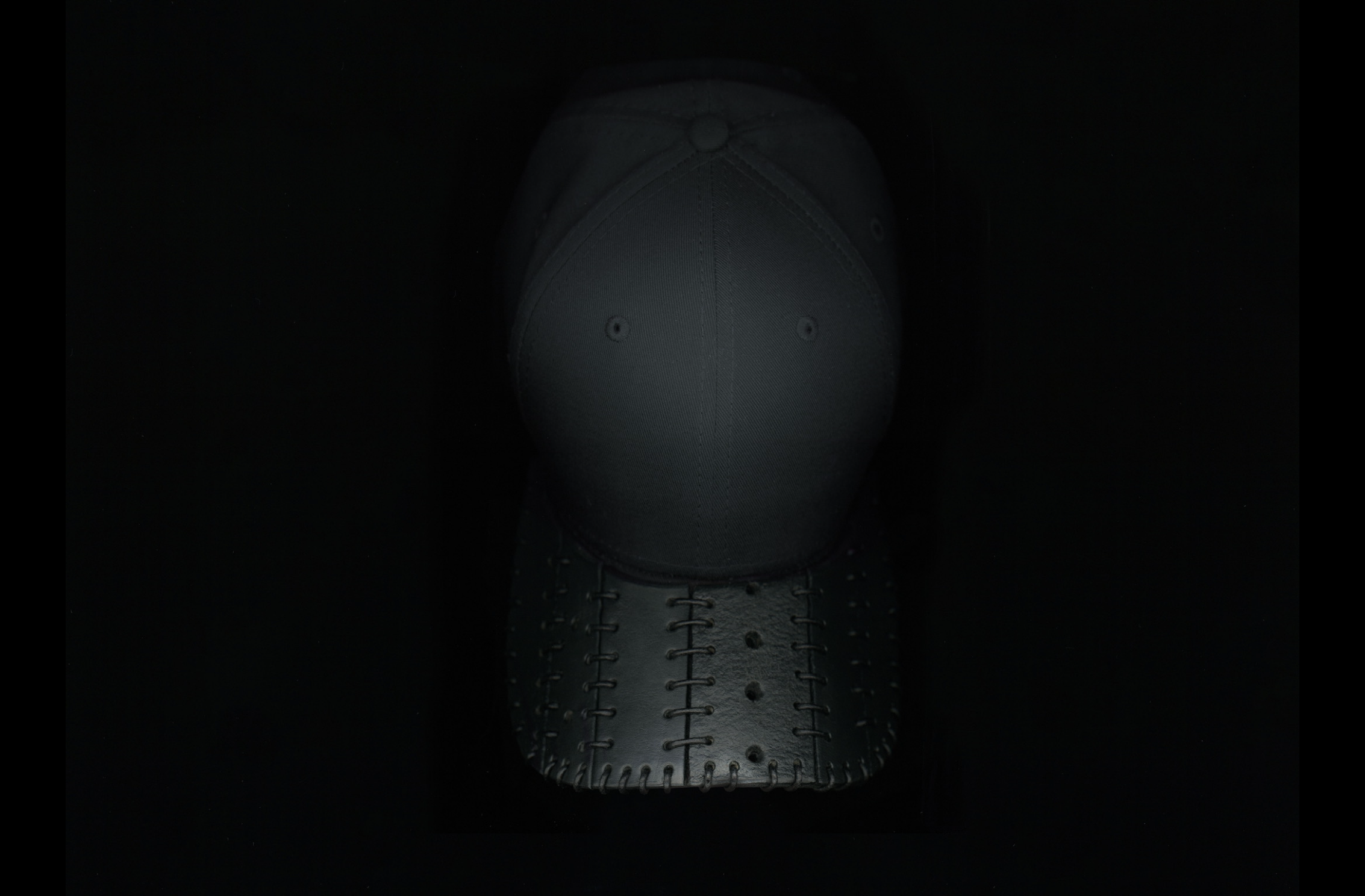 BASEBALL LEATHER CAP